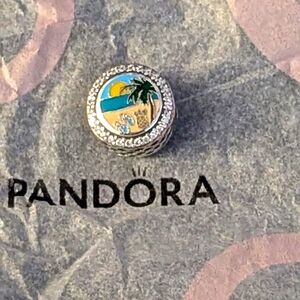 Pandora St Maarten Charm